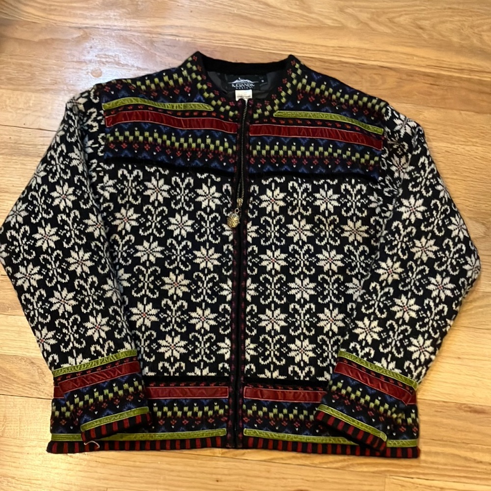 Icelandic womens zippered thick sweater